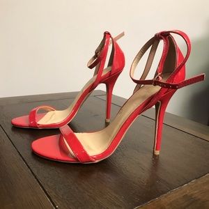 Wild Diva Lounge Red Stilettos